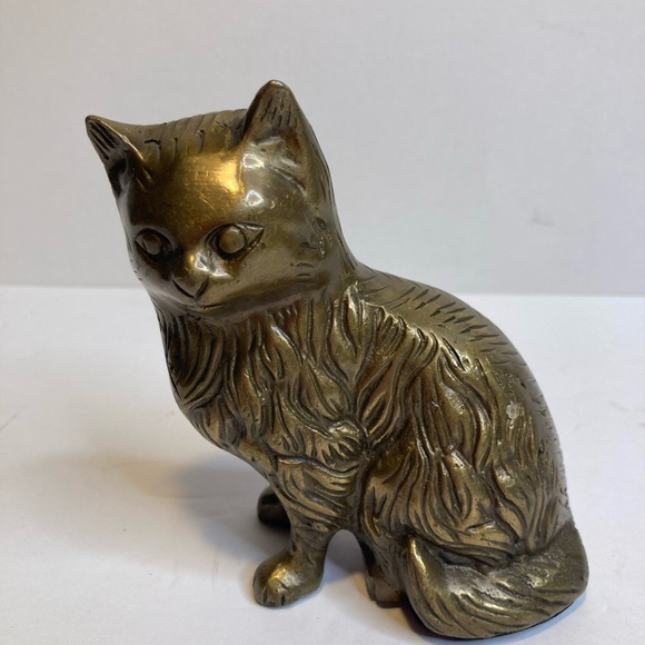 Vintage Classic Treasures Brass Cat Figurine Mid Century Cat Decor 4” - Picture 1 of 7